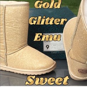 Little Girls Gold Sparkle Emu Boot 